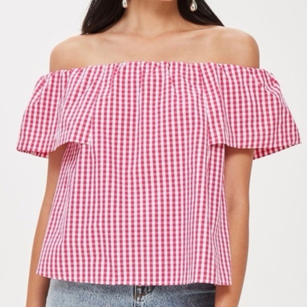 Topshop gingham pink and white off the shoulder top. Size 8.